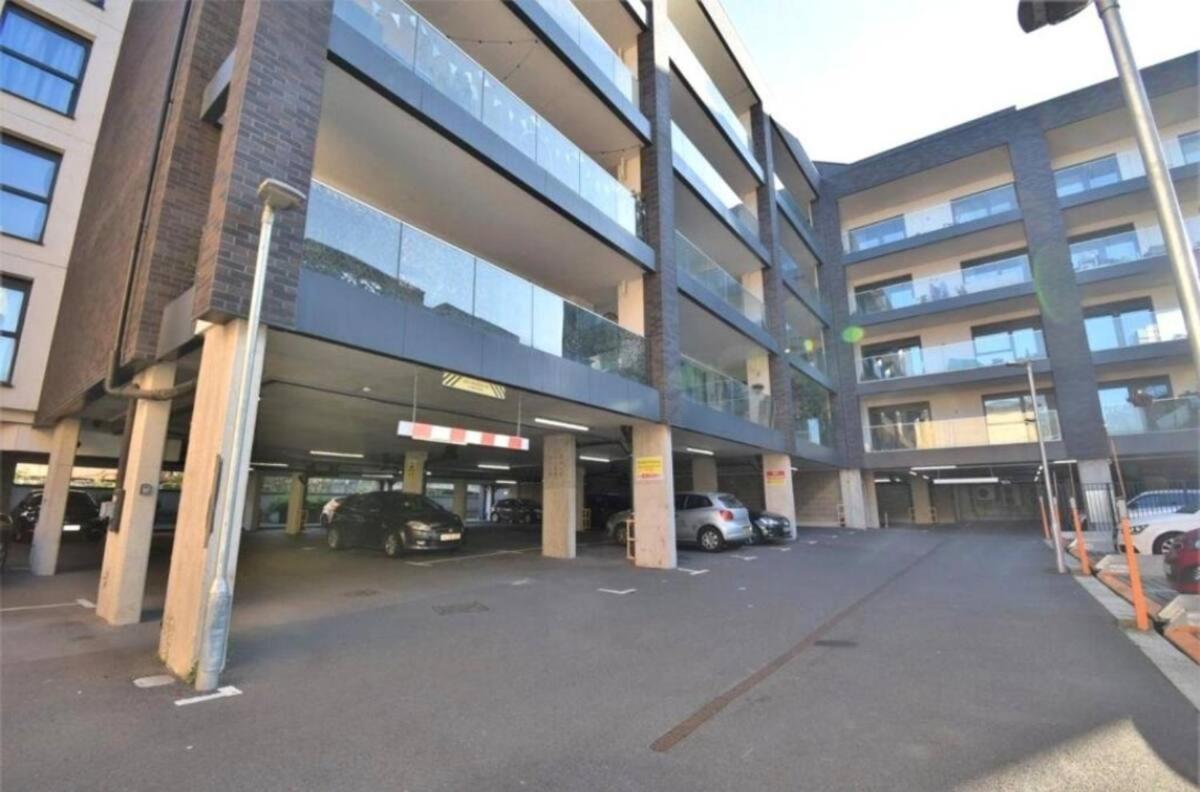 London Heathrow Apartment - West Drayton Yiewsley 외부 사진