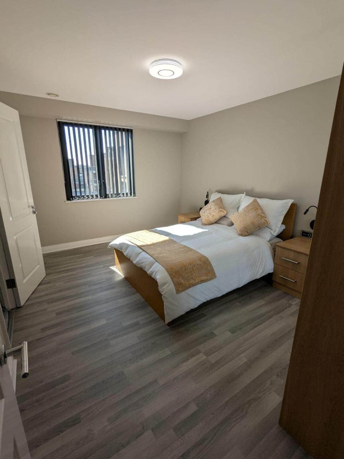 London Heathrow Apartment - West Drayton Yiewsley 외부 사진