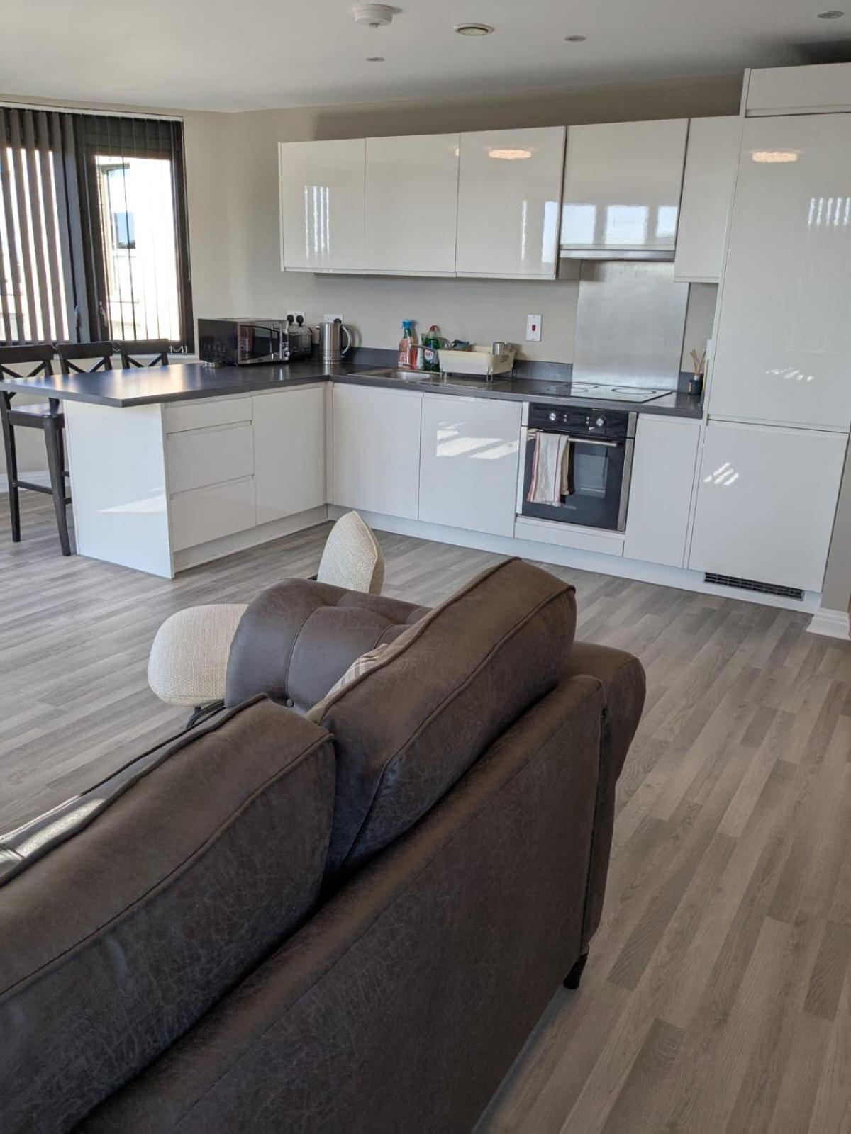 London Heathrow Apartment - West Drayton Yiewsley 외부 사진