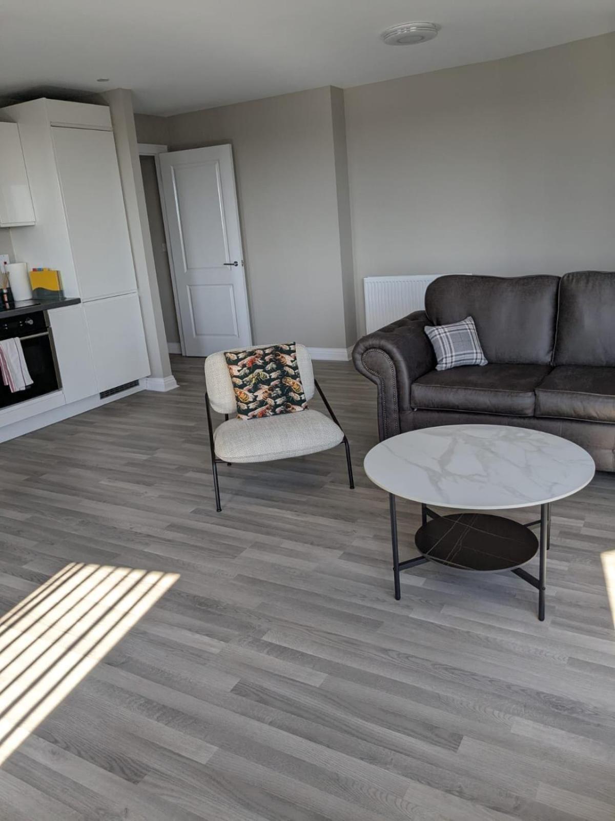 London Heathrow Apartment - West Drayton Yiewsley 외부 사진